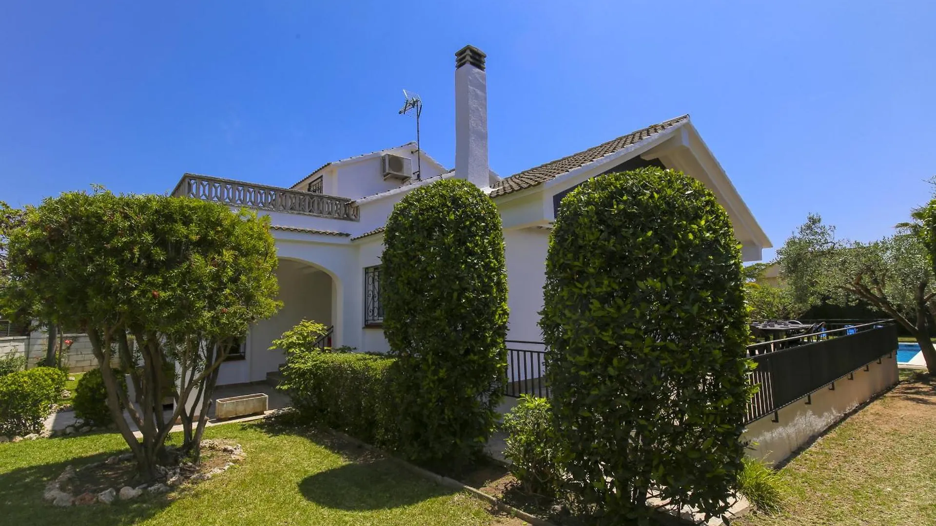Adelfa Villa Planetcostadorada Salou
