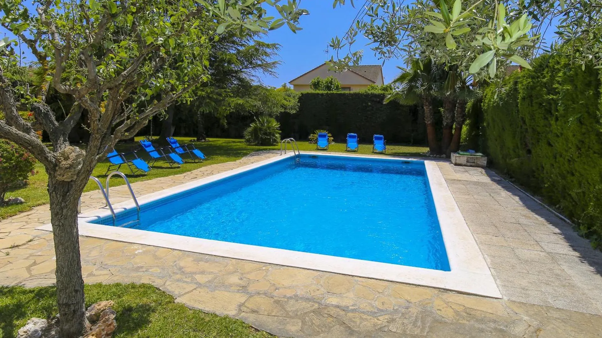 Adelfa Villa Planetcostadorada Salou 0*,  Spain